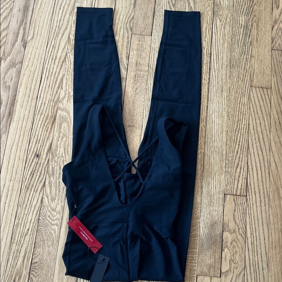 DO NOT BUY DO NOT HAVE - Picture 5 of 6